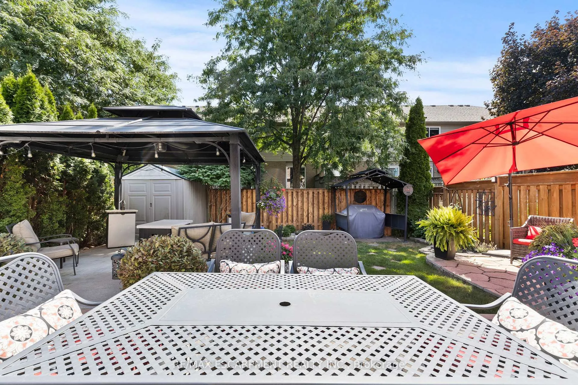 Photo 44 of 37 Darrow Drive, Hamilton, Stoney Creek — HOMEH