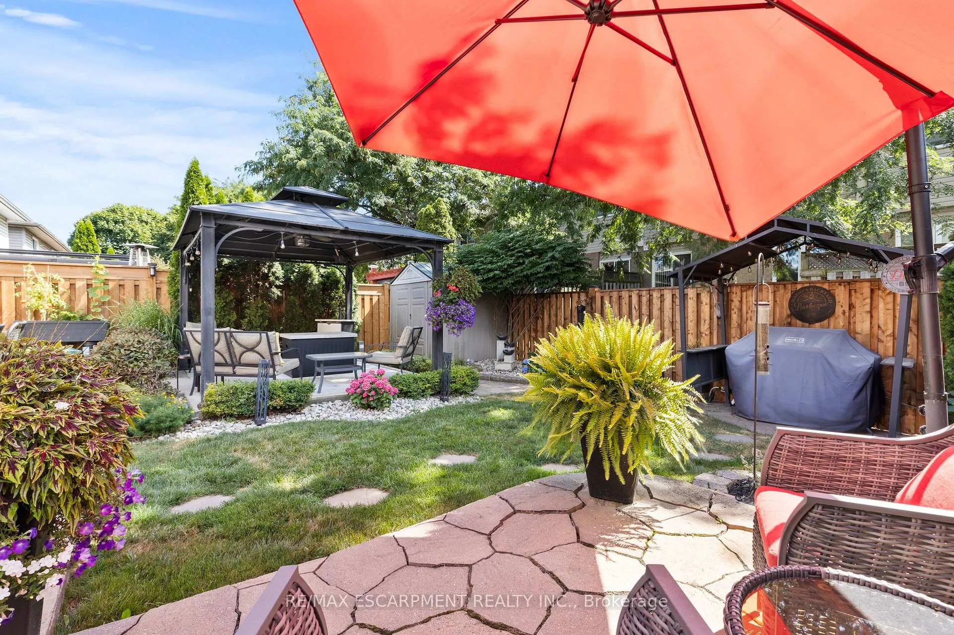 Photo 45 of 37 Darrow Drive, Hamilton, Stoney Creek — HOMEH