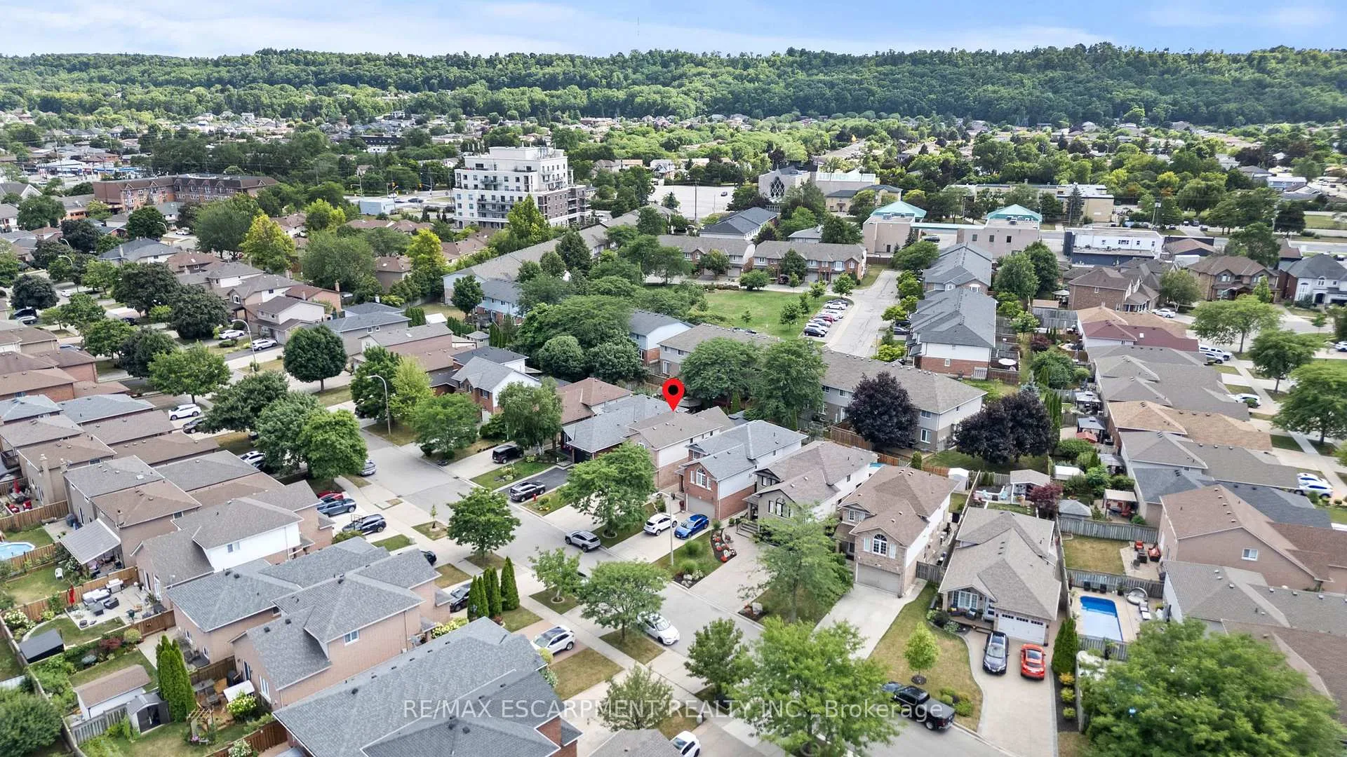 Photo 49 of 37 Darrow Drive, Hamilton, Stoney Creek — HOMEH