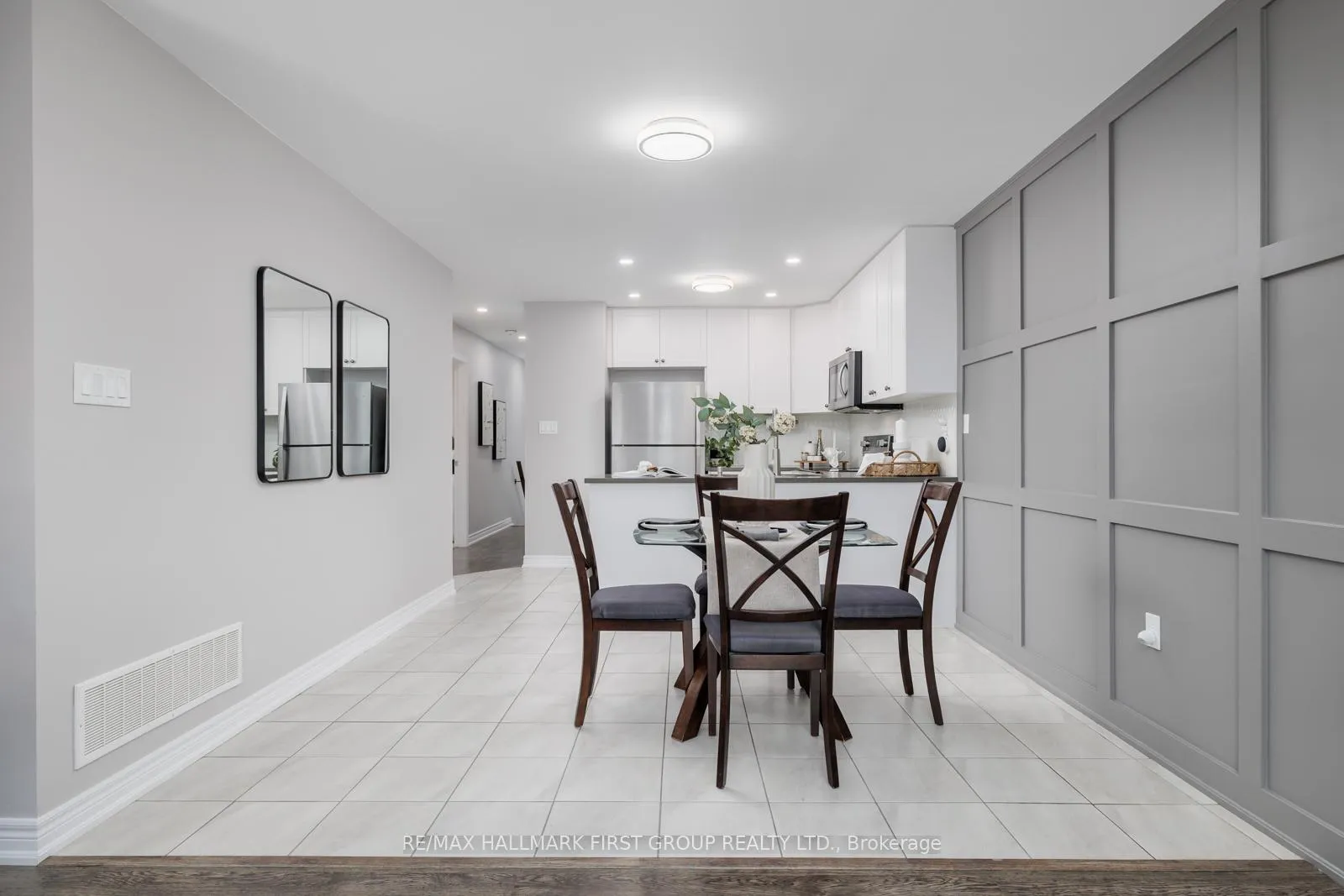 Photo 13 of 27 Louis Way, Scugog, Port Perry — HOMEH