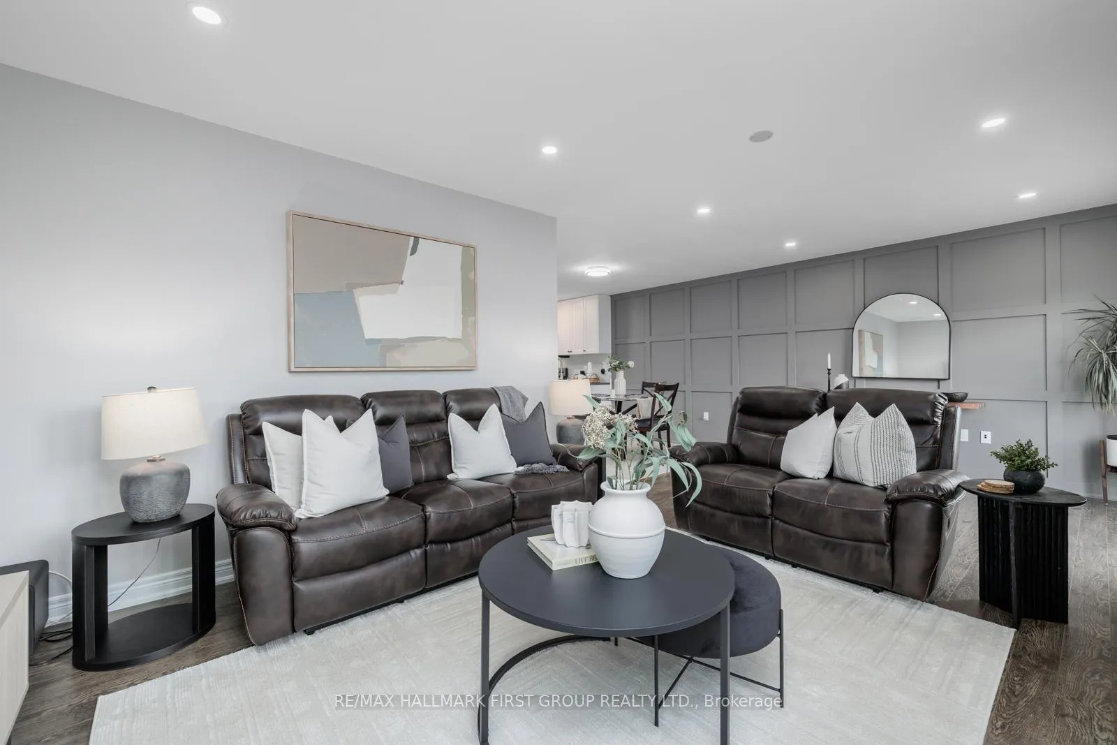 Photo 18 of 27 Louis Way, Scugog, Port Perry — HOMEH
