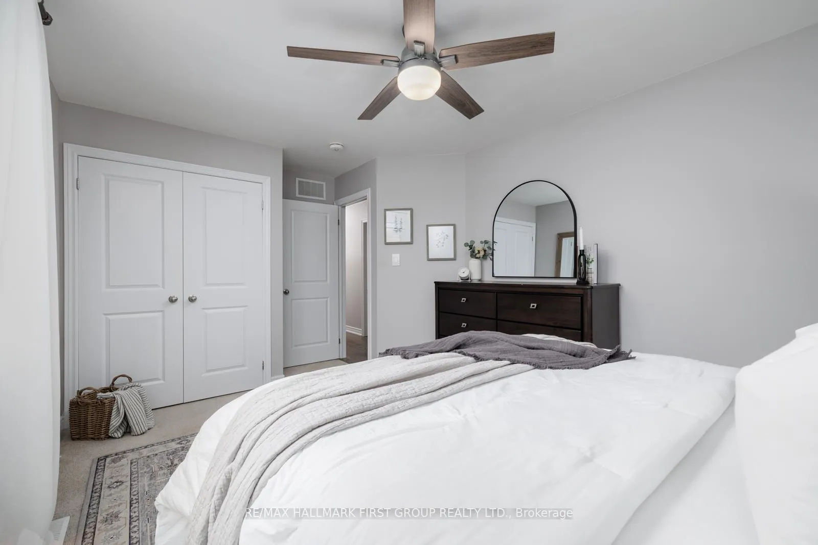 Photo 20 of 27 Louis Way, Scugog, Port Perry — HOMEH
