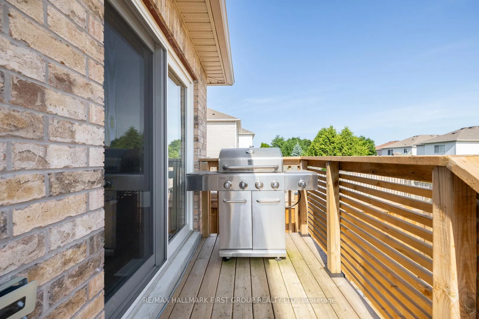 Photo 39 of 27 Louis Way, Scugog, Port Perry — HOMEH