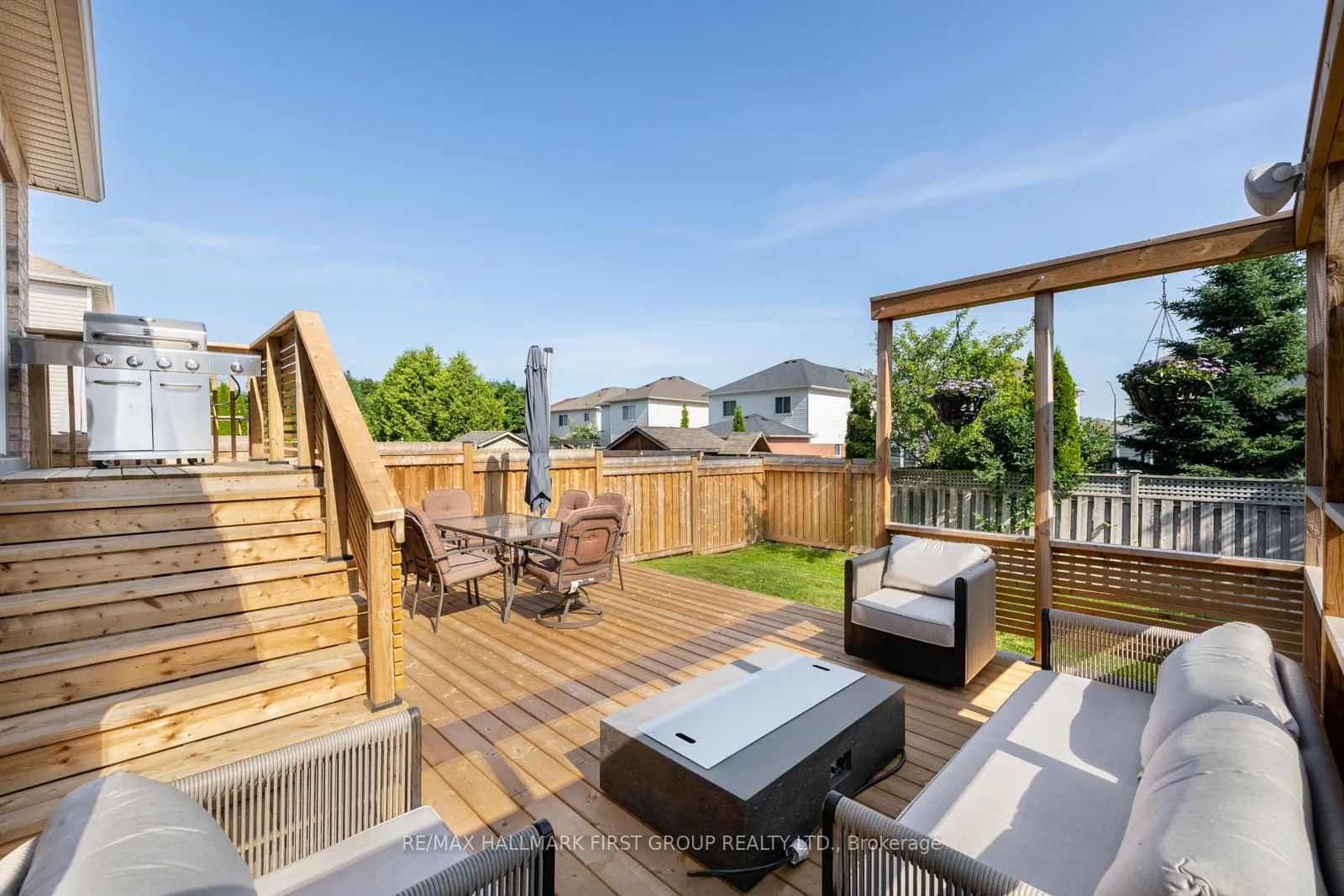 Photo 41 of 27 Louis Way, Scugog, Port Perry — HOMEH