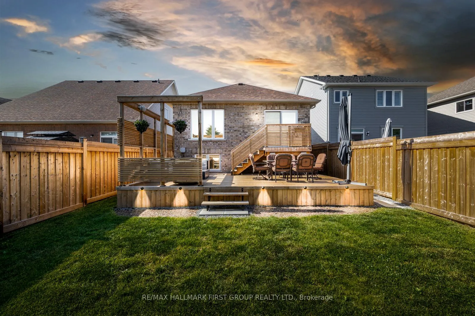 Photo 43 of 27 Louis Way, Scugog, Port Perry — HOMEH
