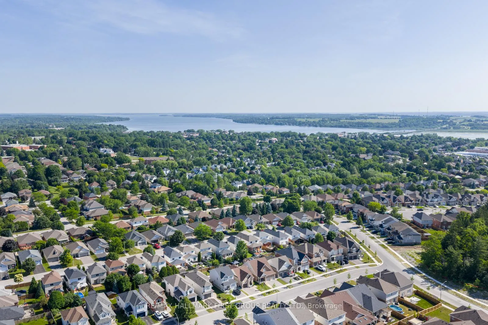 Photo 50 of 27 Louis Way, Scugog, Port Perry — HOMEH