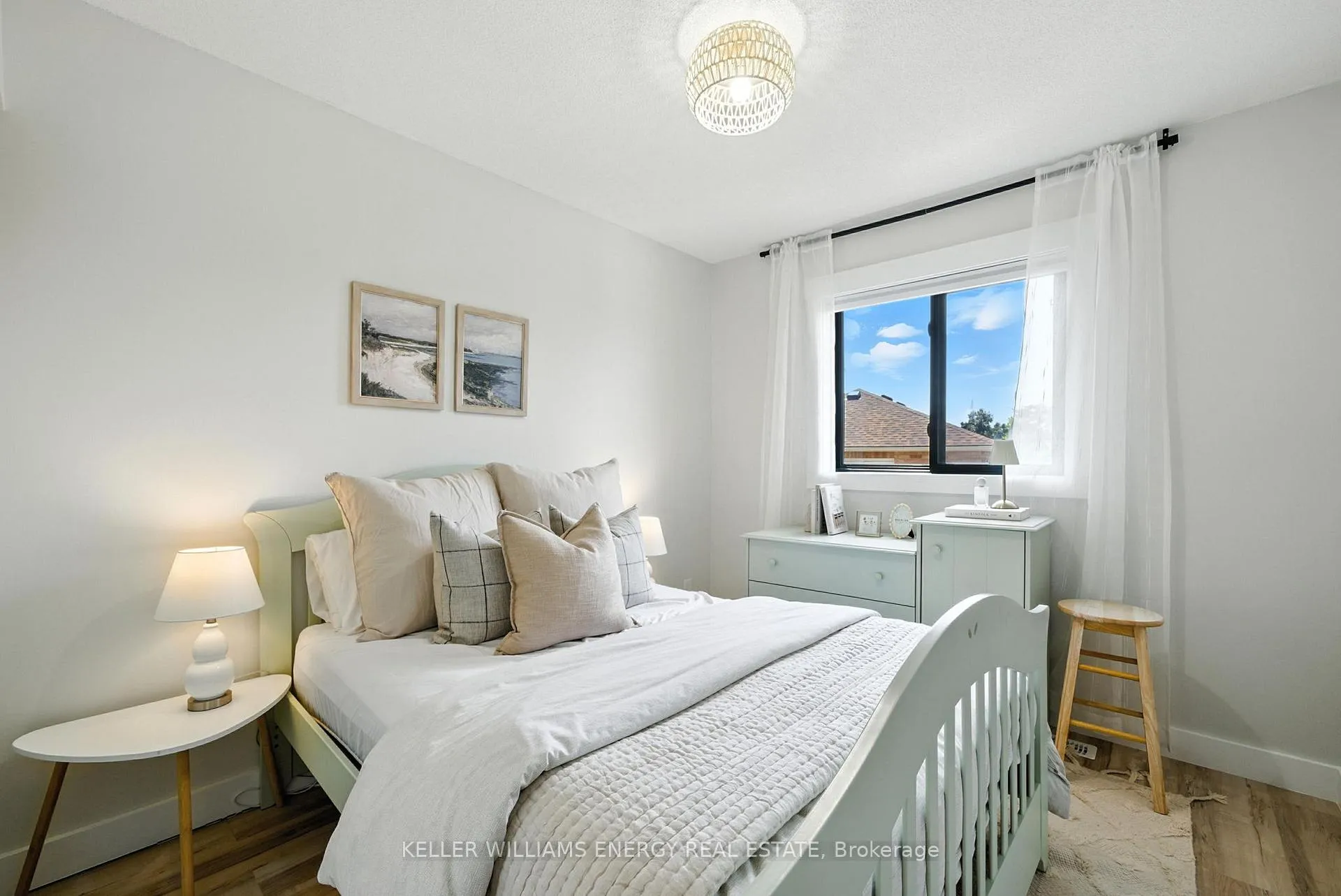 Photo 31 of 9 Glen Ray Court, Clarington, Bowmanville — HOMEH