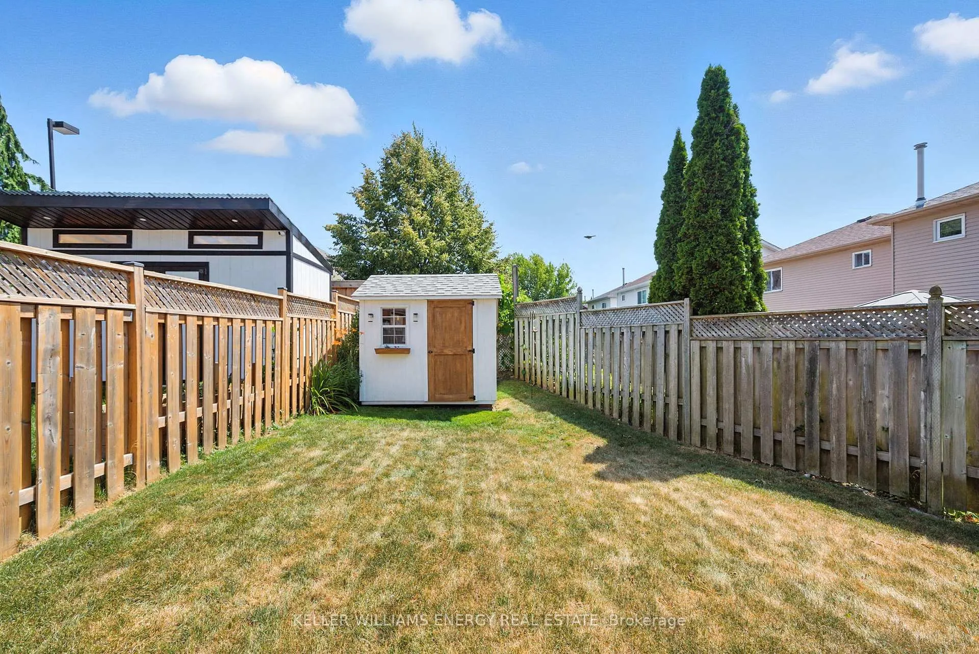 Photo 44 of 9 Glen Ray Court, Clarington, Bowmanville — HOMEH
