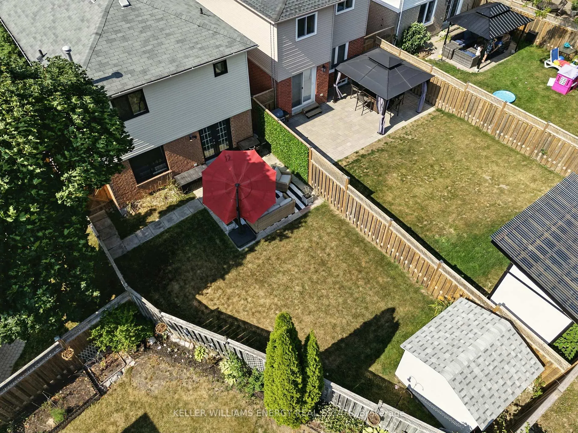 Photo 45 of 9 Glen Ray Court, Clarington, Bowmanville — HOMEH