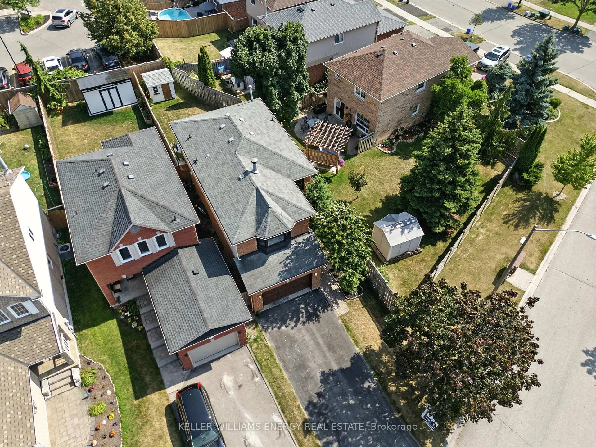 Photo 50 of 9 Glen Ray Court, Clarington, Bowmanville — HOMEH