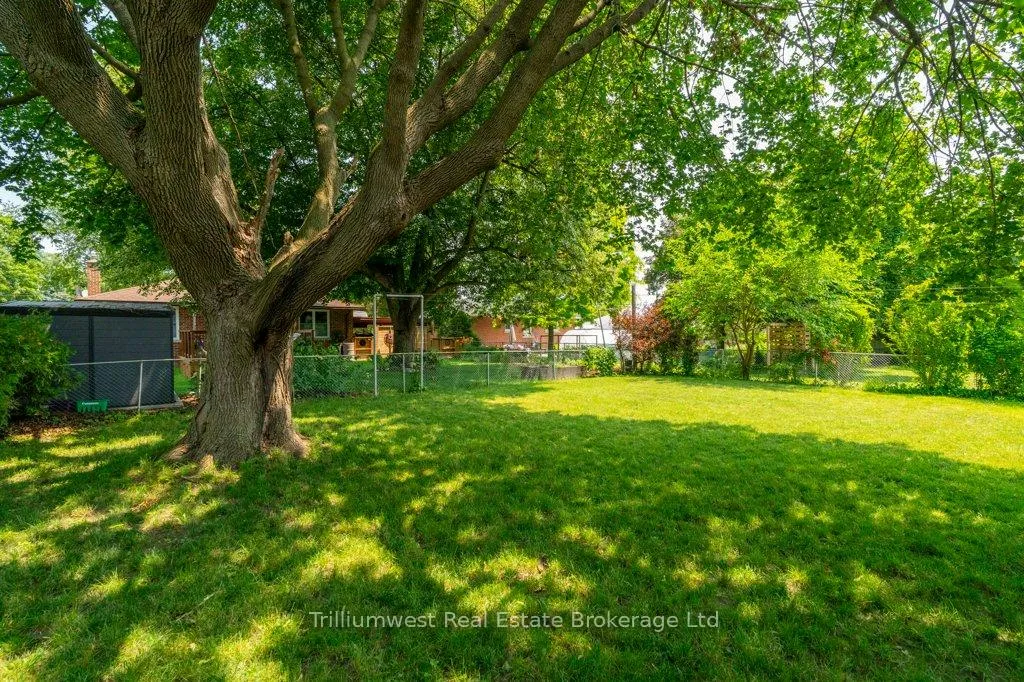 Photo 37 of 7 Hamel Avenue, Guelph, Exhibition Park — HOMEH
