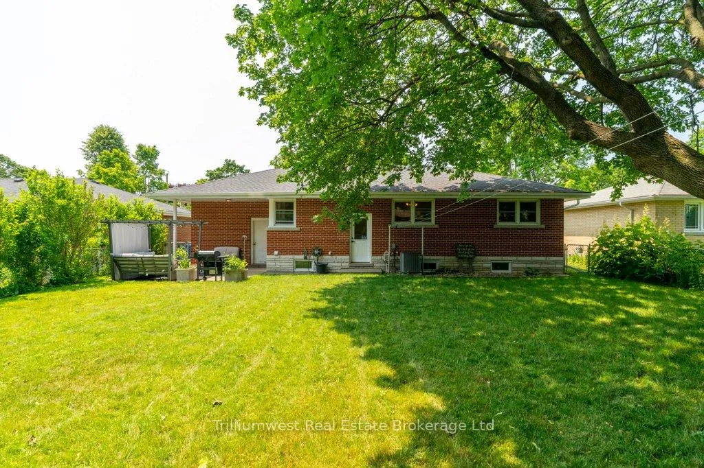 Photo 39 of 7 Hamel Avenue, Guelph, Exhibition Park — HOMEH