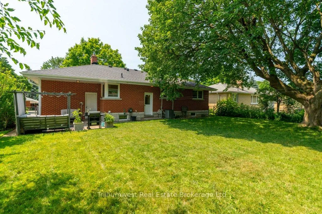 Photo 40 of 7 Hamel Avenue, Guelph, Exhibition Park — HOMEH