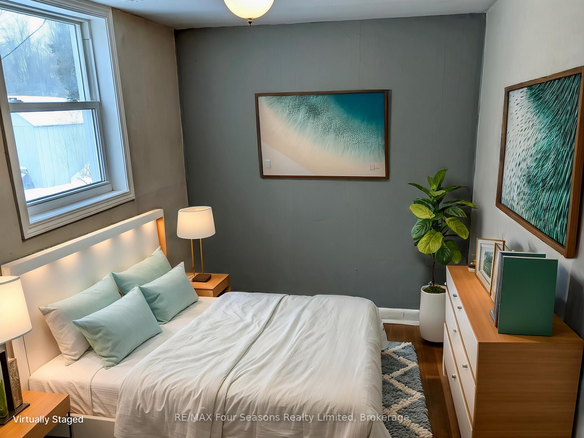 Photo 23 of 210 Saunders Street, Clearview, Stayner — HOMEH