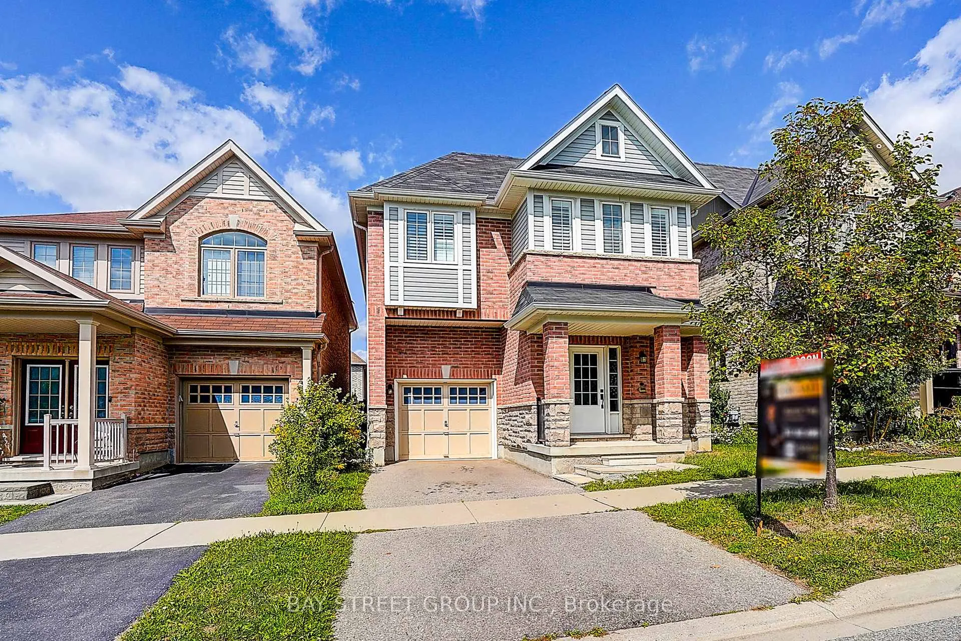Photo 2 of 6 Holroyd Street, Ajax, Central East — HOMEH