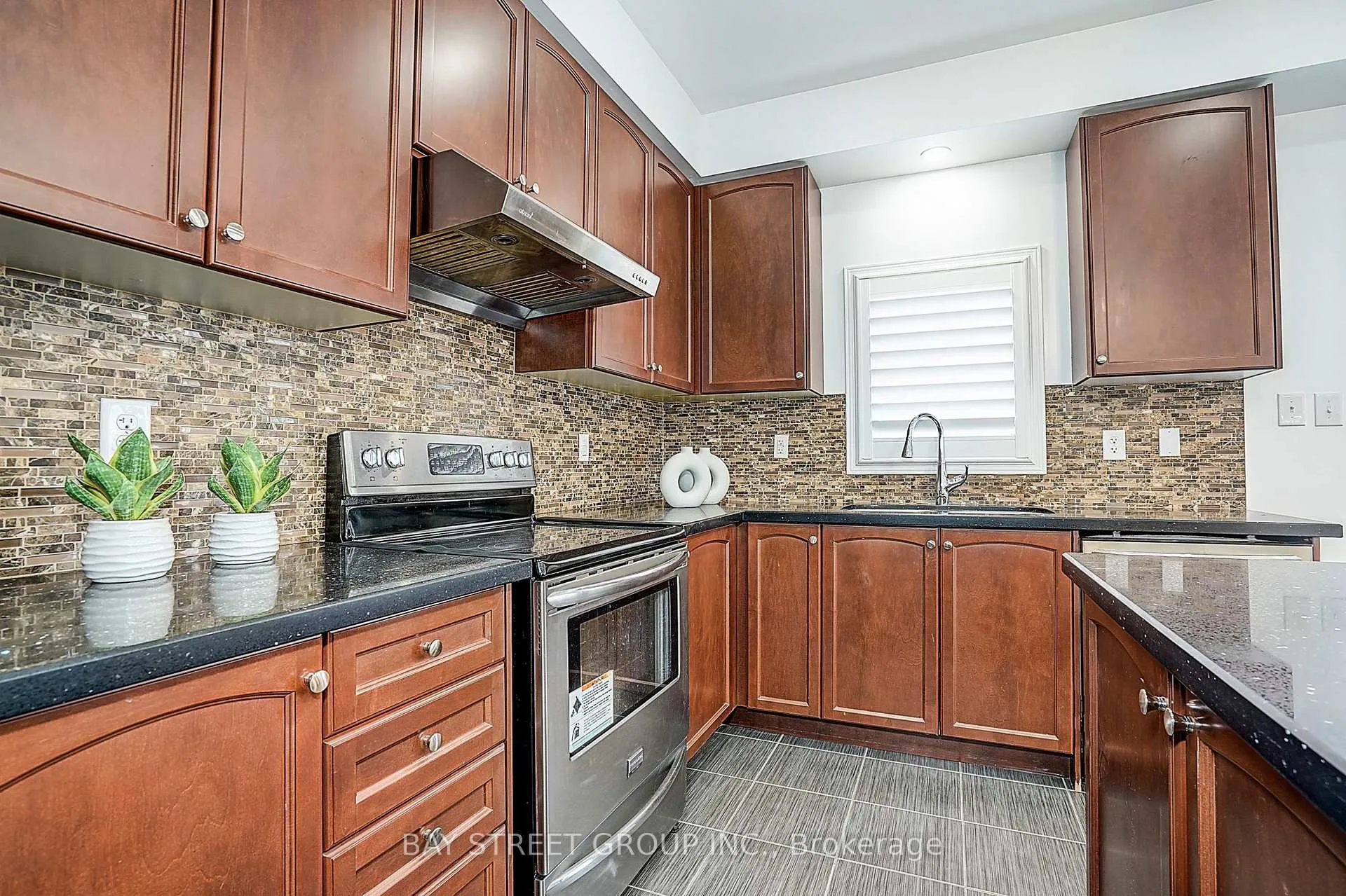 Photo 20 of 6 Holroyd Street, Ajax, Central East — HOMEH