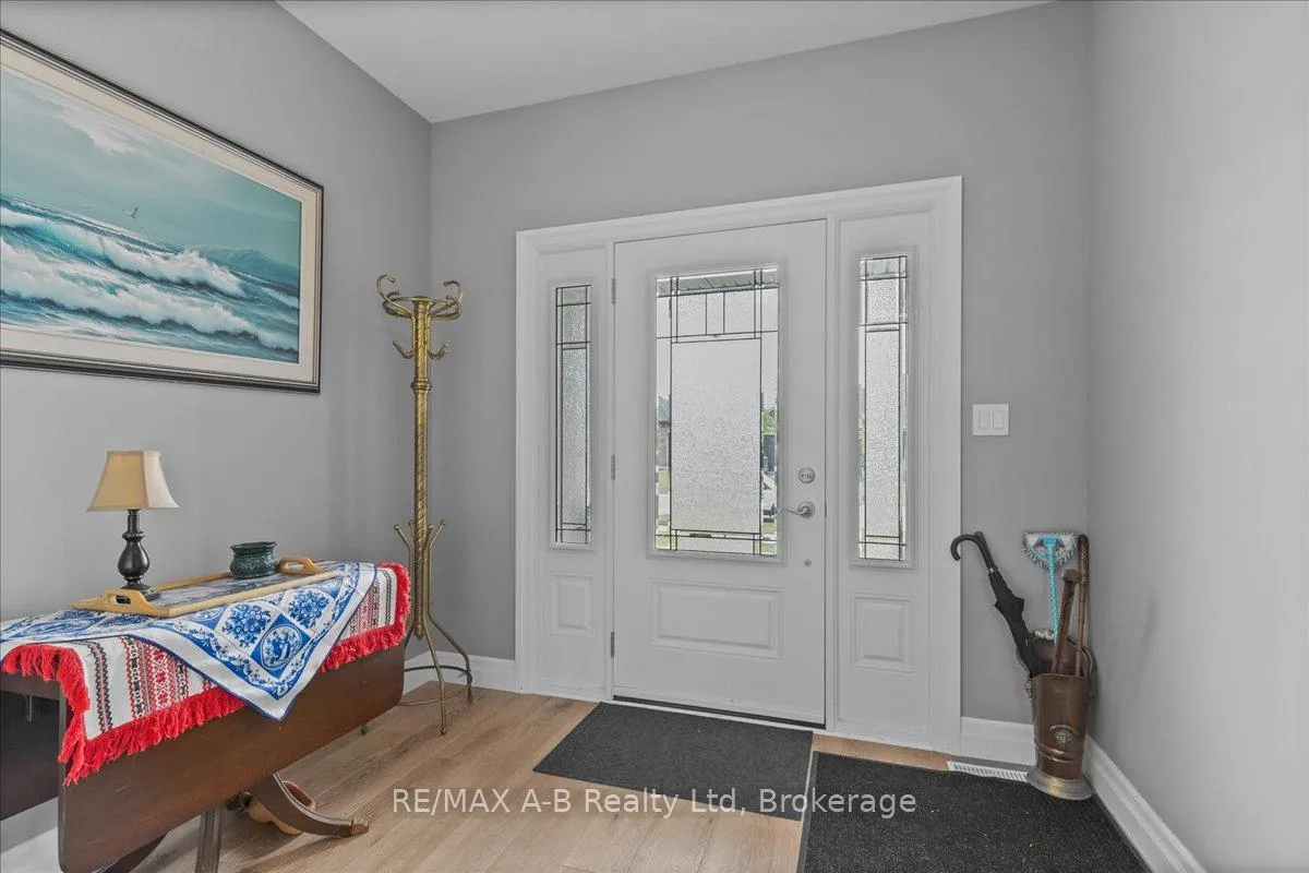 Photo 7 of 154 Ridgewood Crescent E, St. Marys — HOMEH