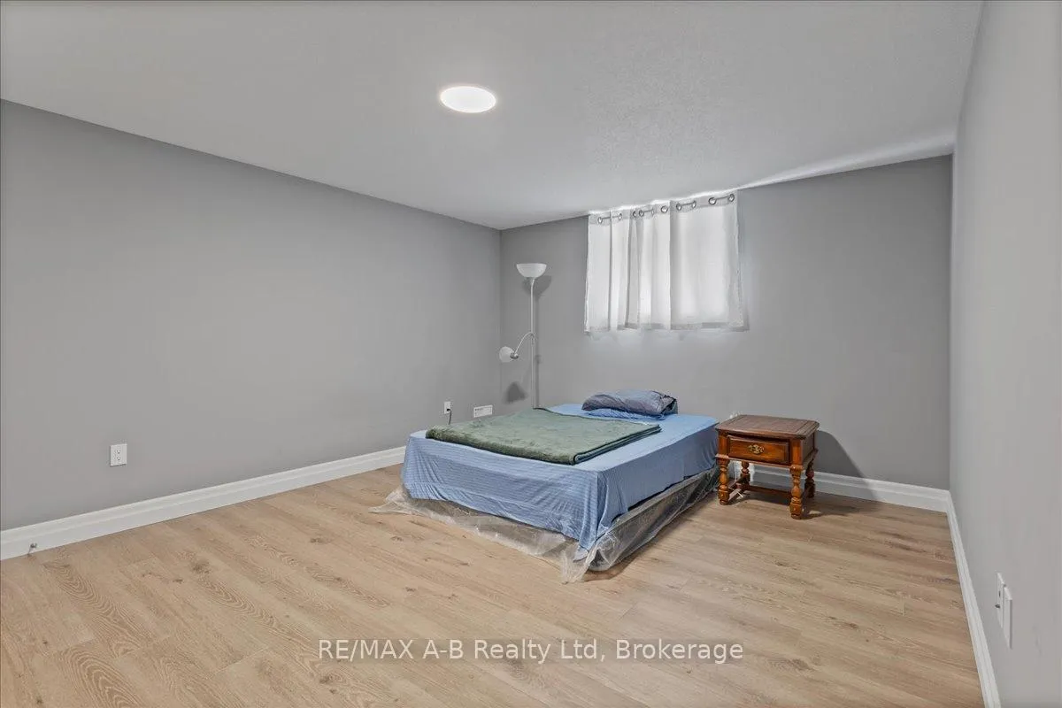 Photo 28 of 154 Ridgewood Crescent E, St. Marys — HOMEH