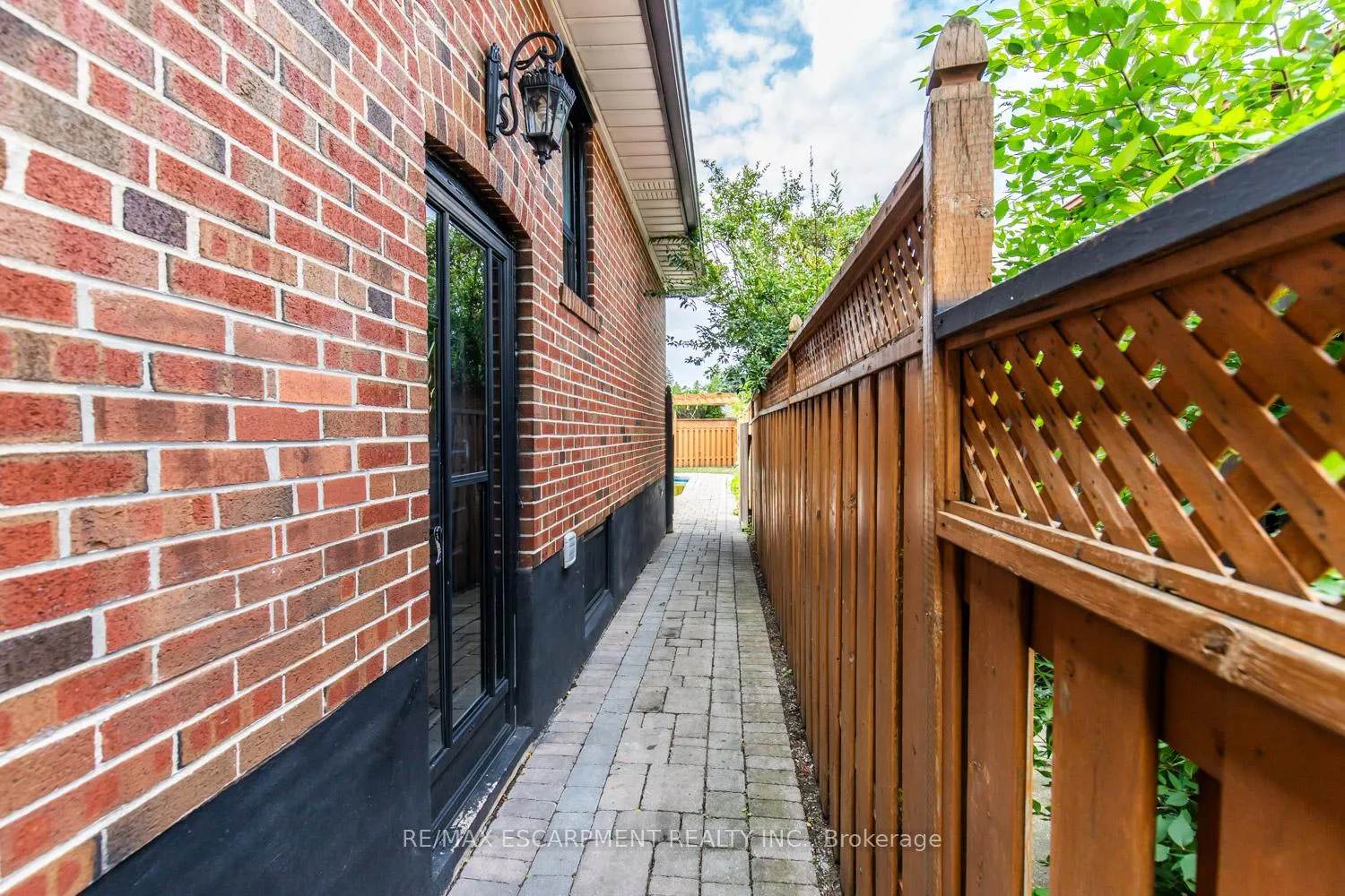 Photo 38 of 60 Greenock Avenue, Scarborough, Morningside — HOMEH