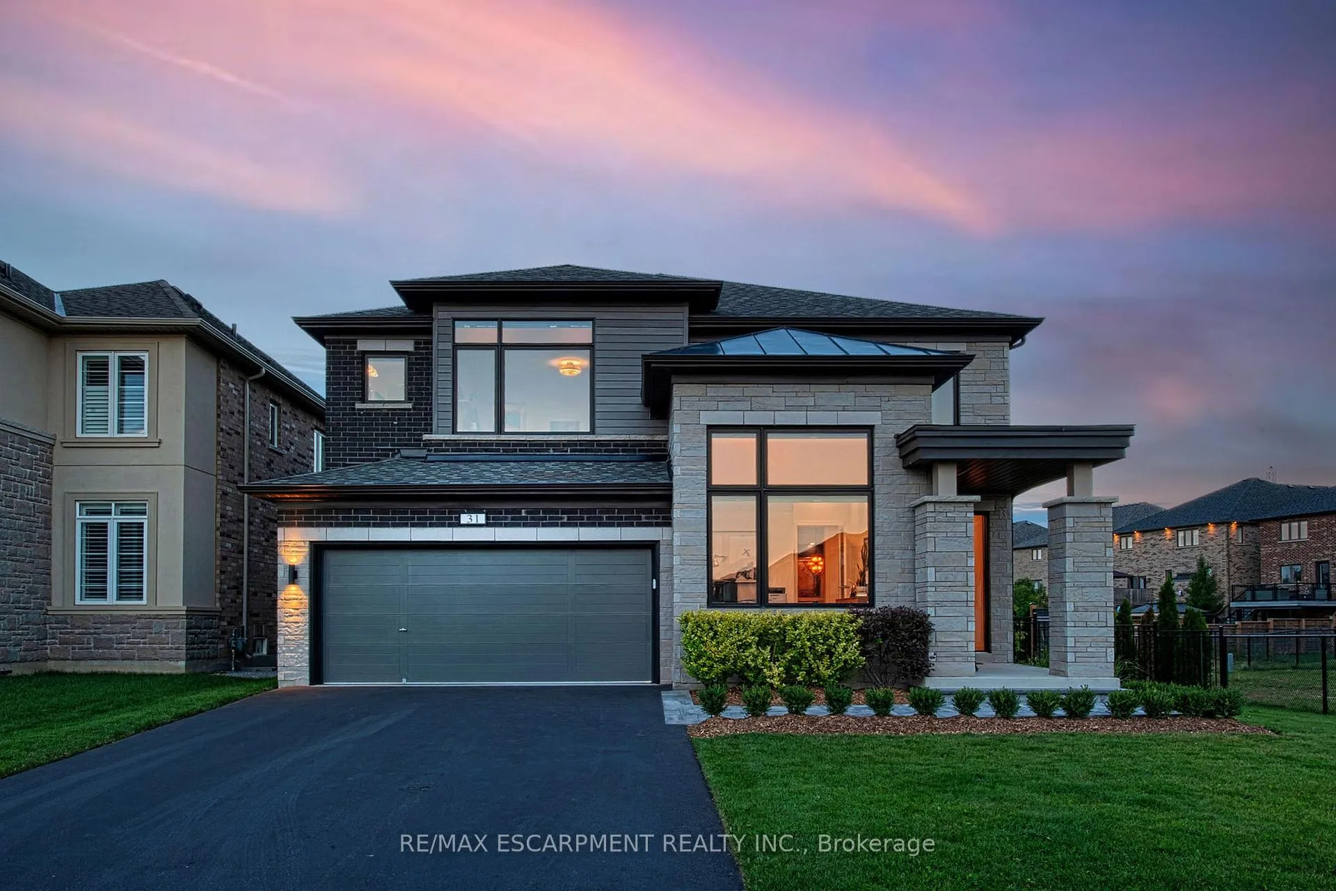 Front of 31 Robarts Drive