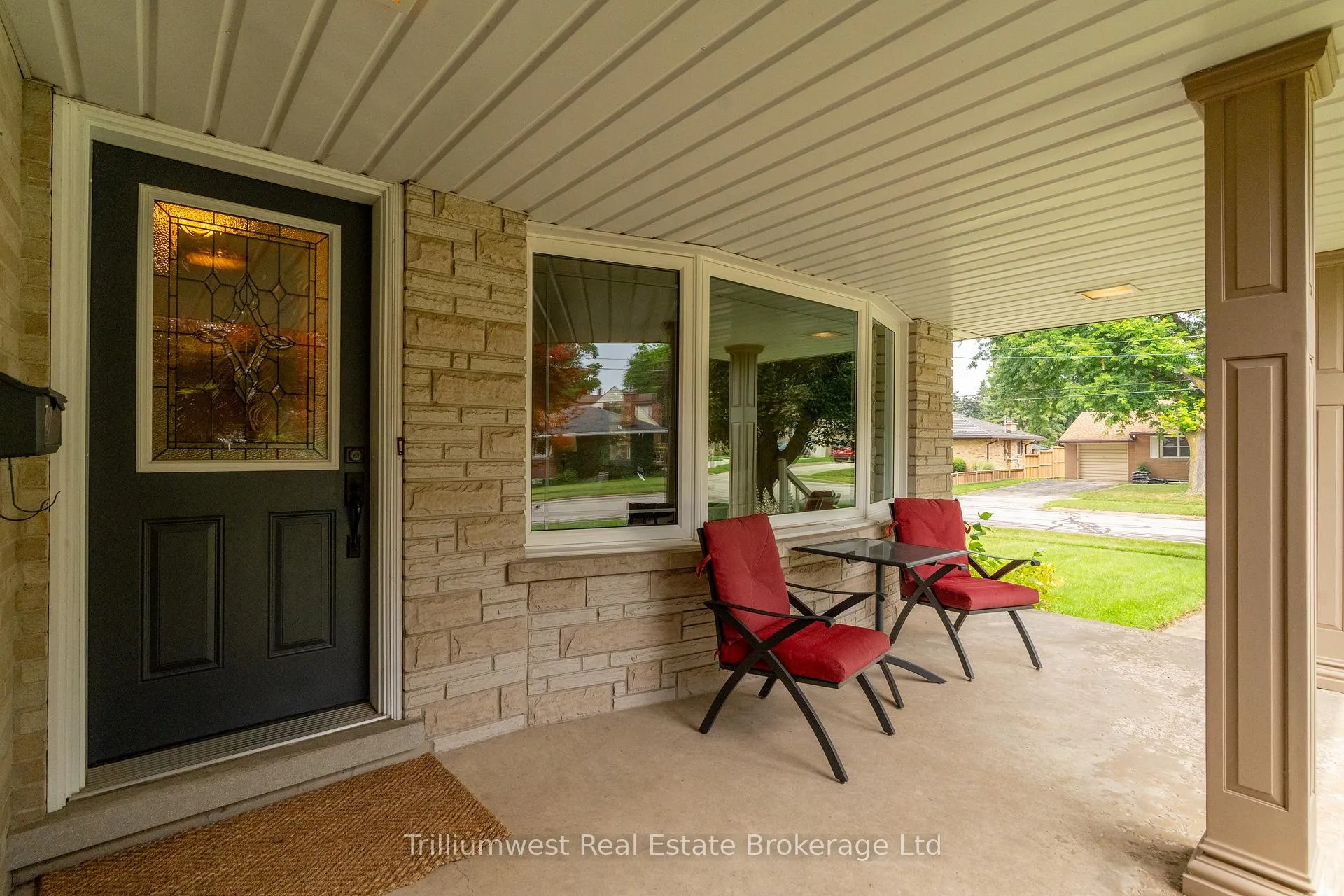 Photo 4 of 32 Elginfield Drive, Guelph, Grange Road — HOMEH