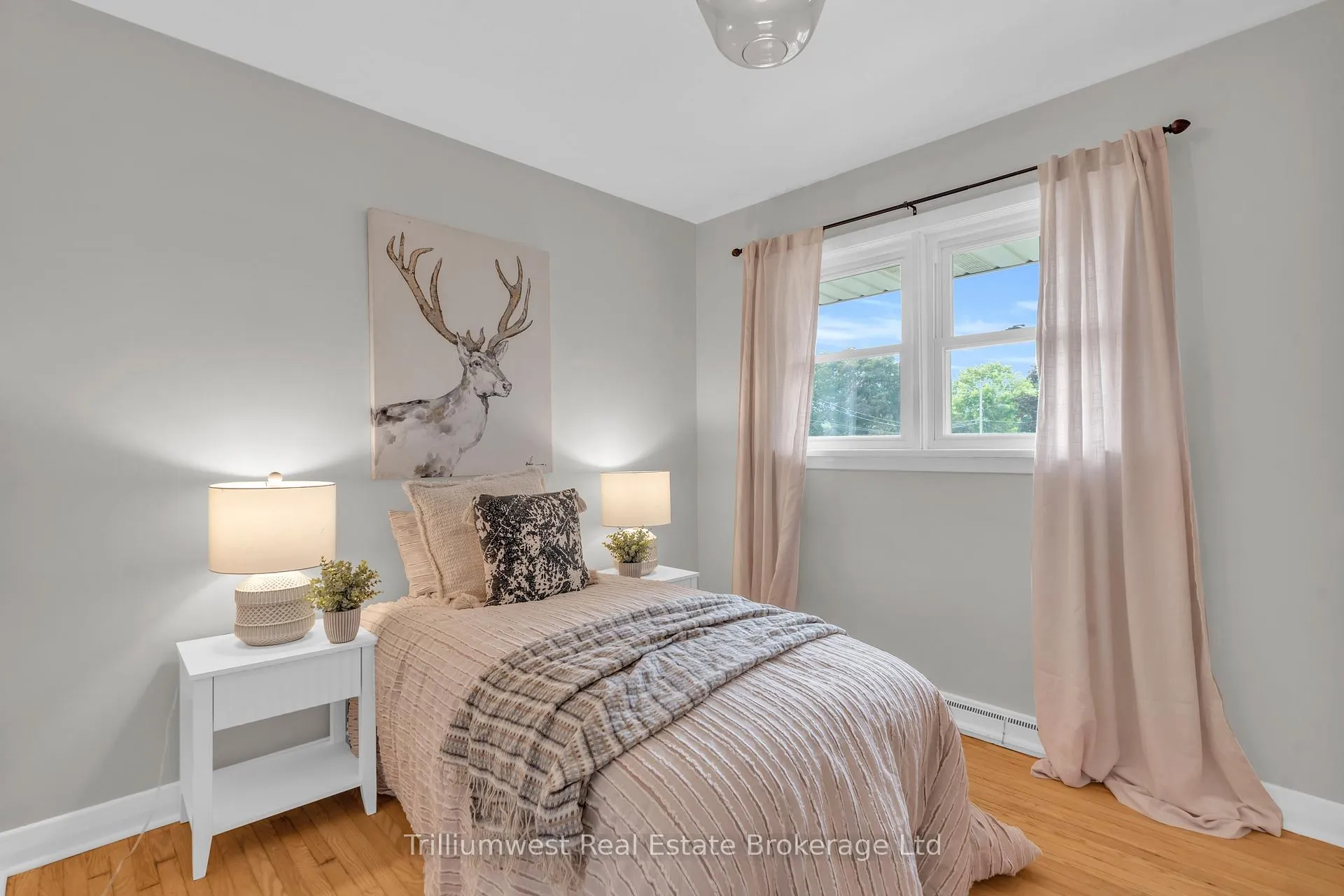 Photo 21 of 32 Elginfield Drive, Guelph, Grange Road — HOMEH