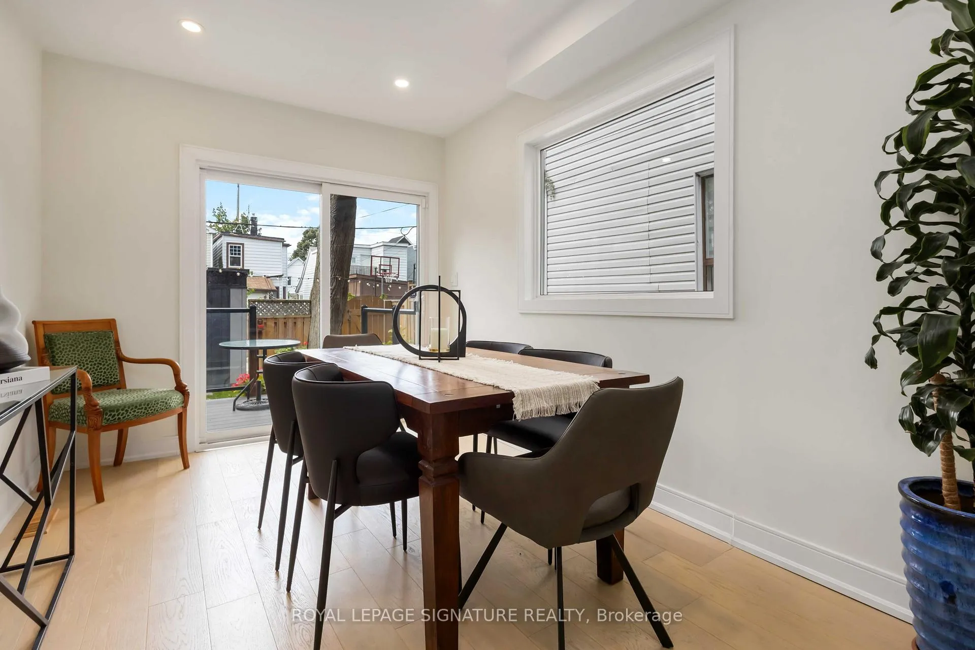 Photo 14 of 56 Drayton Avenue, Toronto, Woodbine Corridor — HOMEH