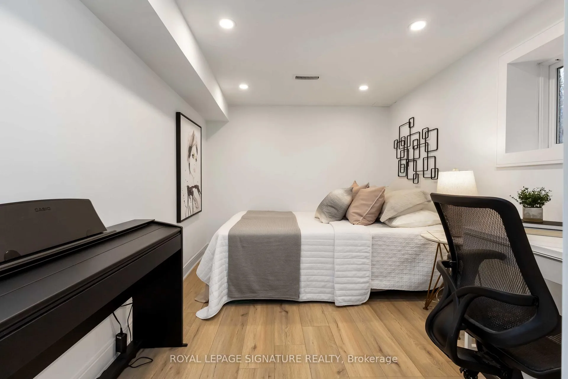 Photo 31 of 56 Drayton Avenue, Toronto, Woodbine Corridor — HOMEH