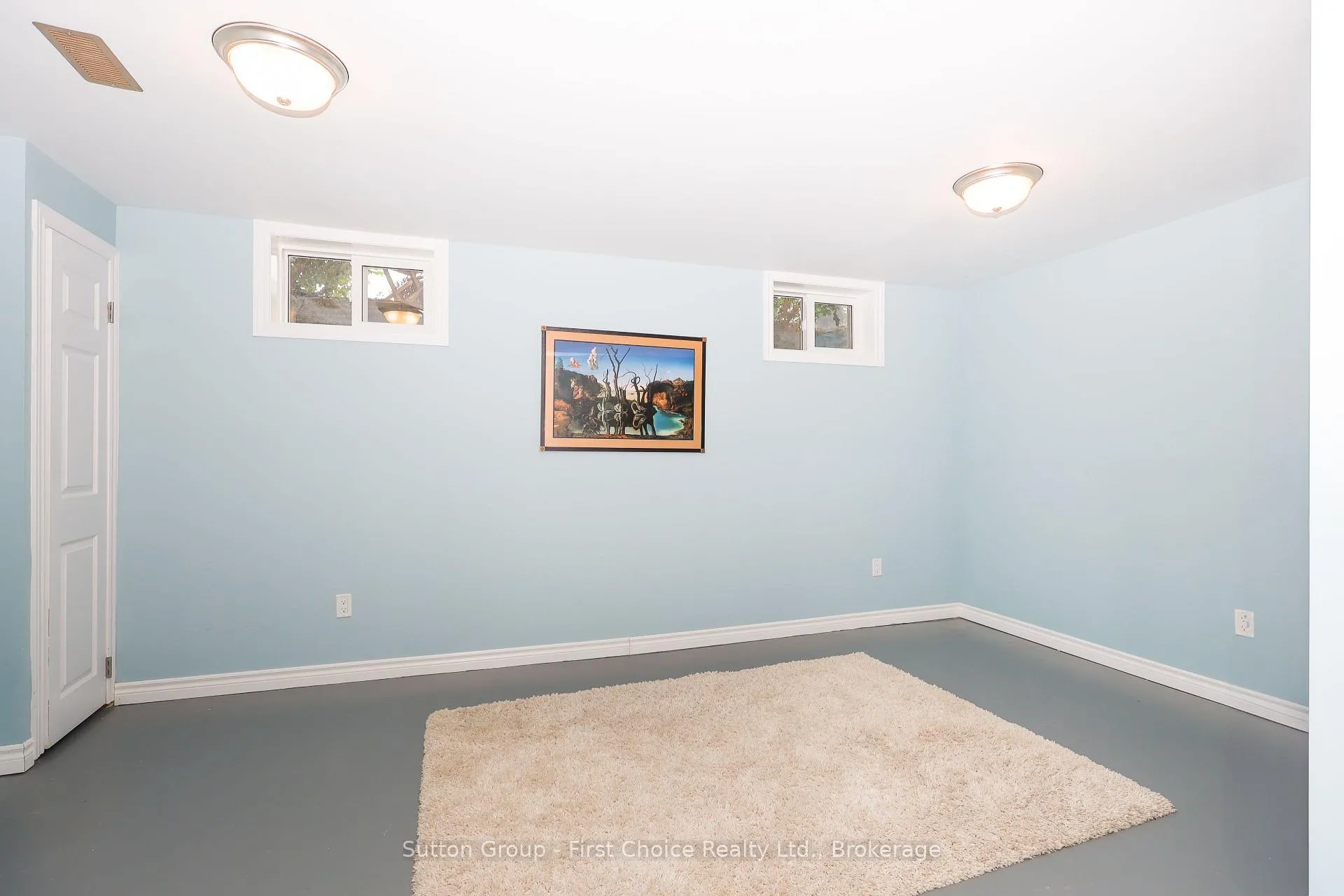 Photo 25 of 123 Forman Avenue, Stratford — HOMEH