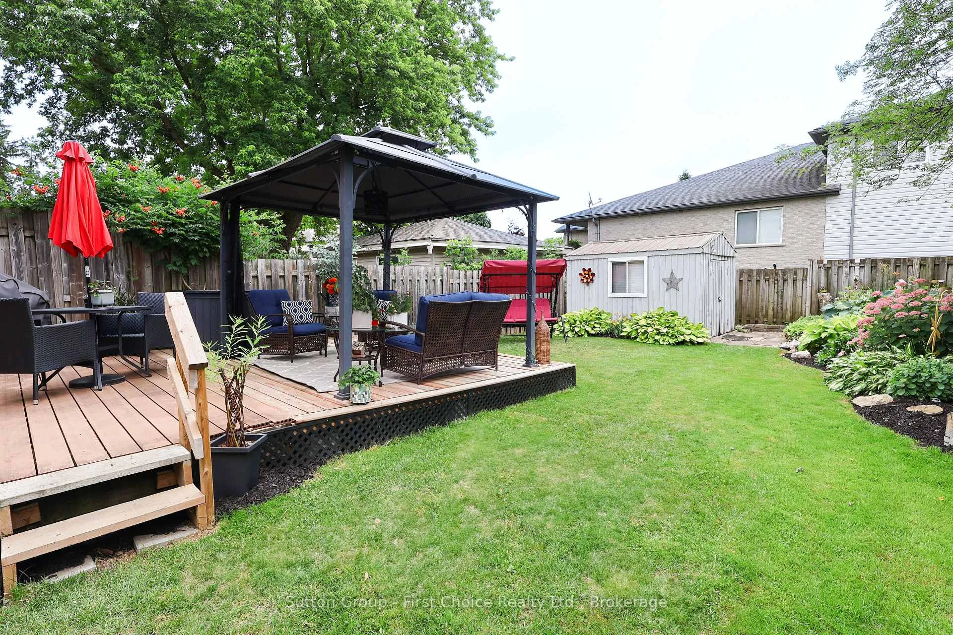 Photo 31 of 123 Forman Avenue, Stratford — HOMEH