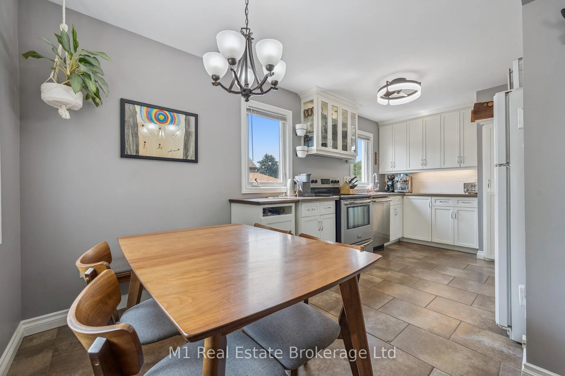 Photo 13 of 15 Gowdy Avenue, Guelph, Junction/Onward Willow — HOMEH