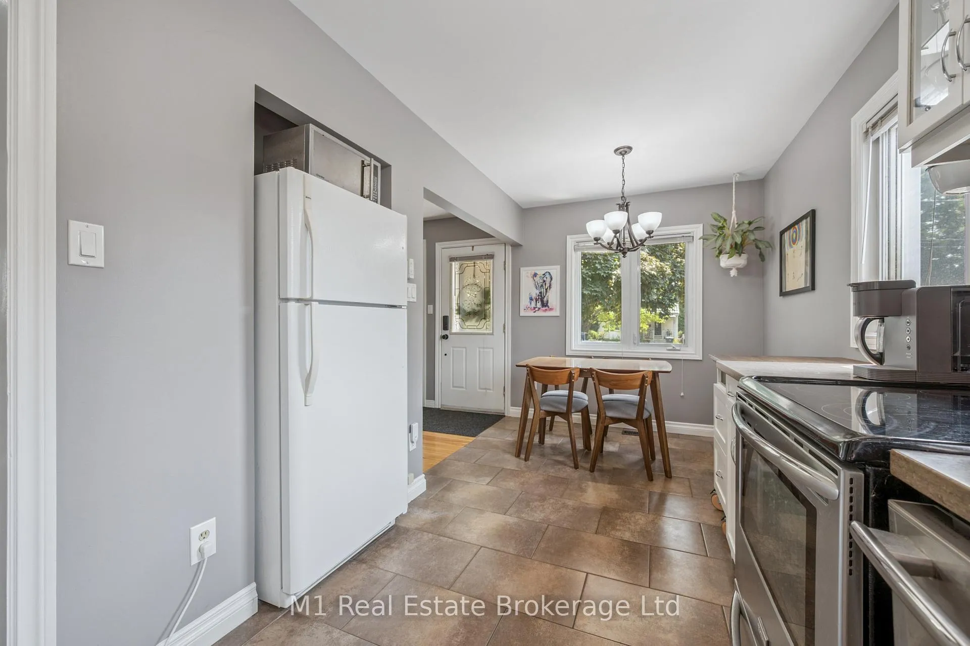 Photo 18 of 15 Gowdy Avenue, Guelph, Junction/Onward Willow — HOMEH