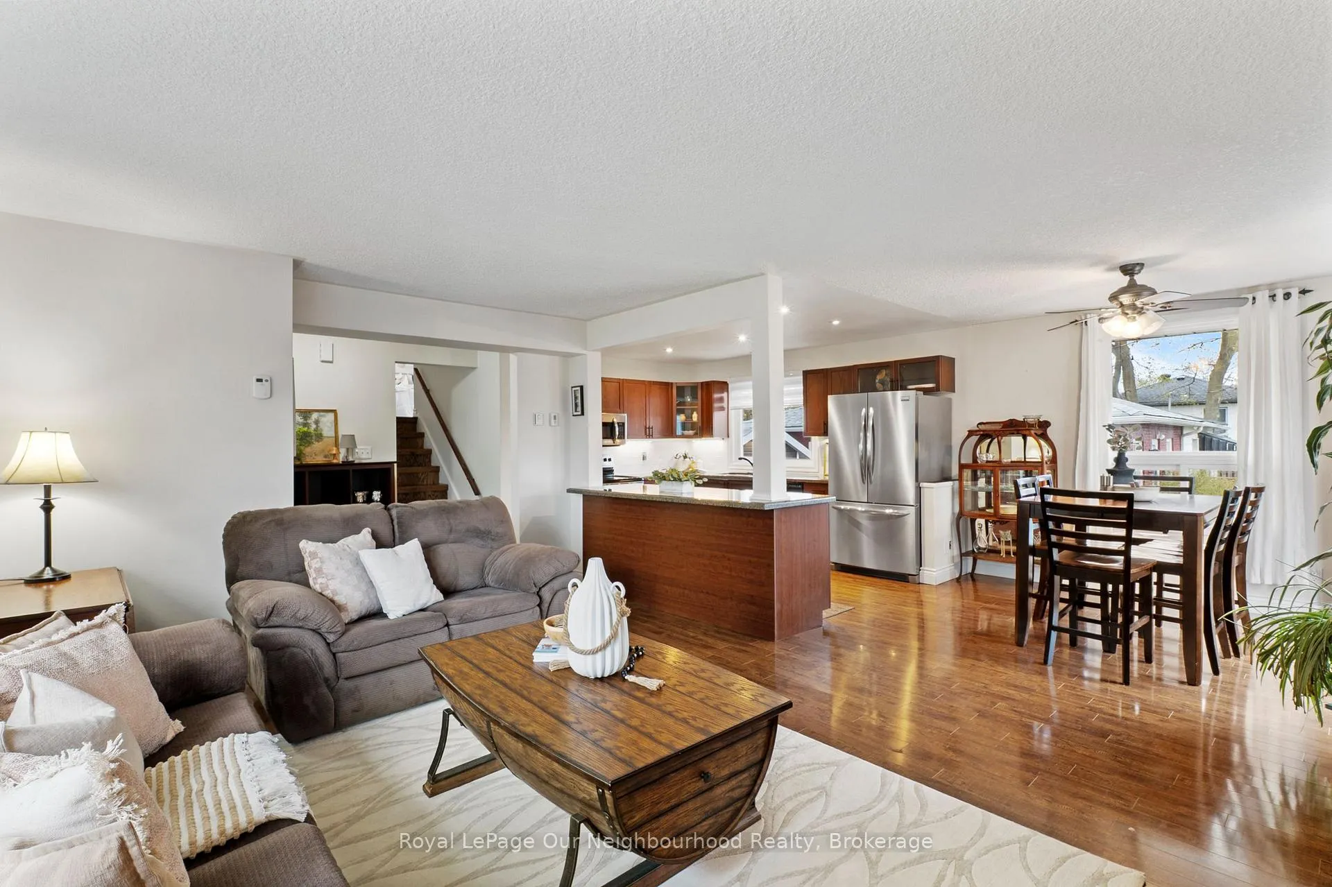 Photo 7 of 11 Ontario Street, Clarington, Bowmanville — HOMEH
