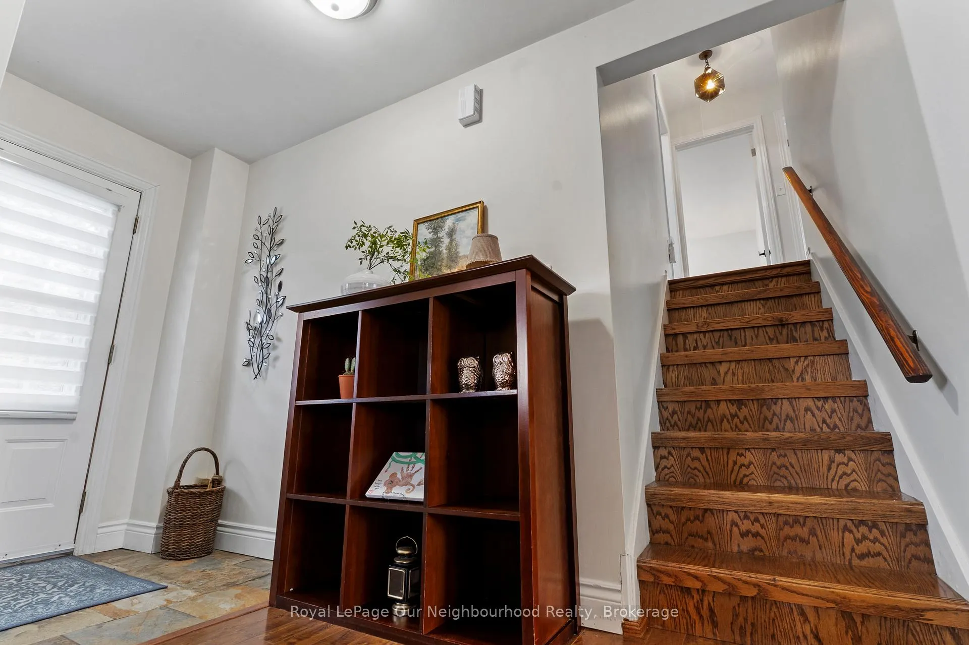 Photo 15 of 11 Ontario Street, Clarington, Bowmanville — HOMEH