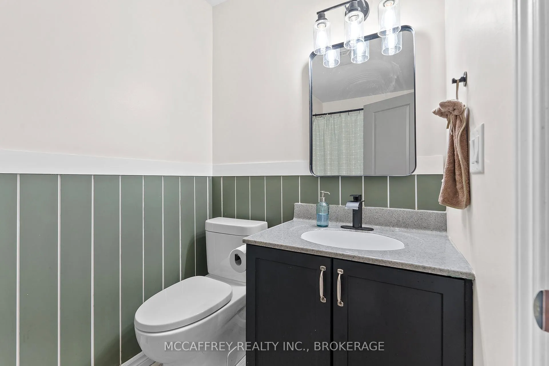 Photo 24 of 5200 Colebrook Road, Frontenac, Frontenac South — HOMEH