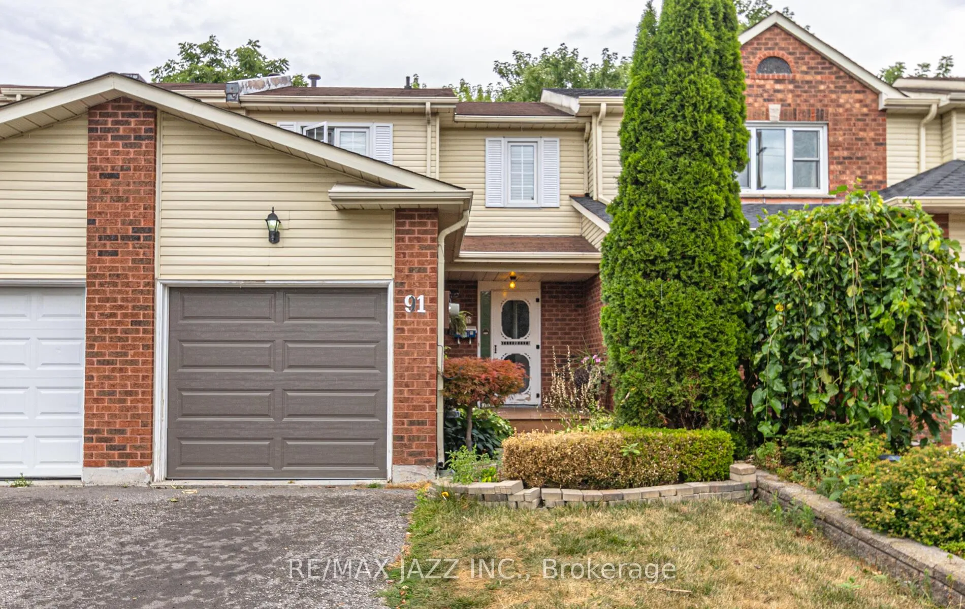 Front of 91 Galbraith Court