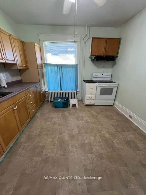 Photo 11 of 263 Dundas Street W, Quinte West, Trenton Ward — HOMEH