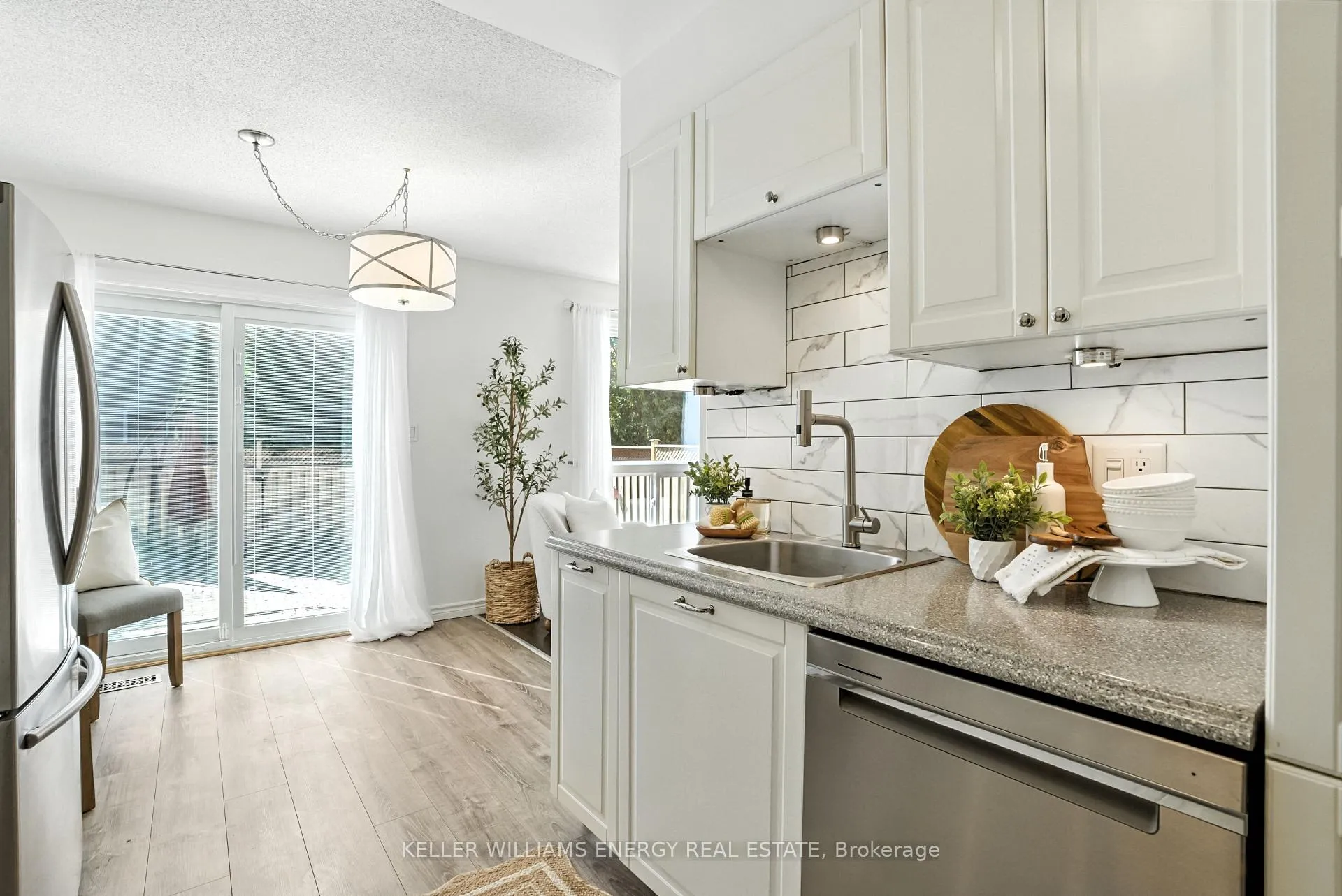 Photo 27 of 22 Short Crescent, Clarington, Courtice — HOMEH