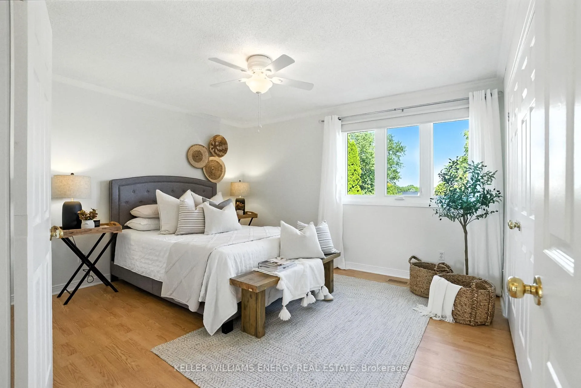 Photo 28 of 22 Short Crescent, Clarington, Courtice — HOMEH