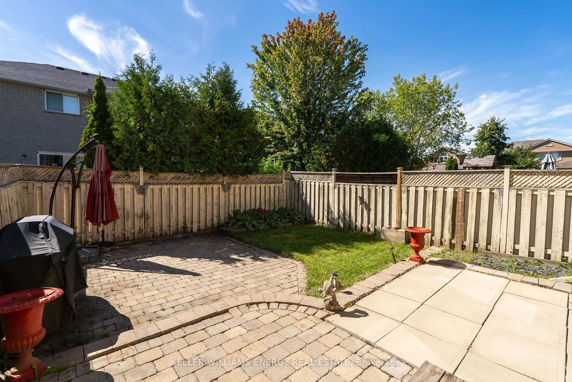 Photo 42 of 22 Short Crescent, Clarington, Courtice — HOMEH