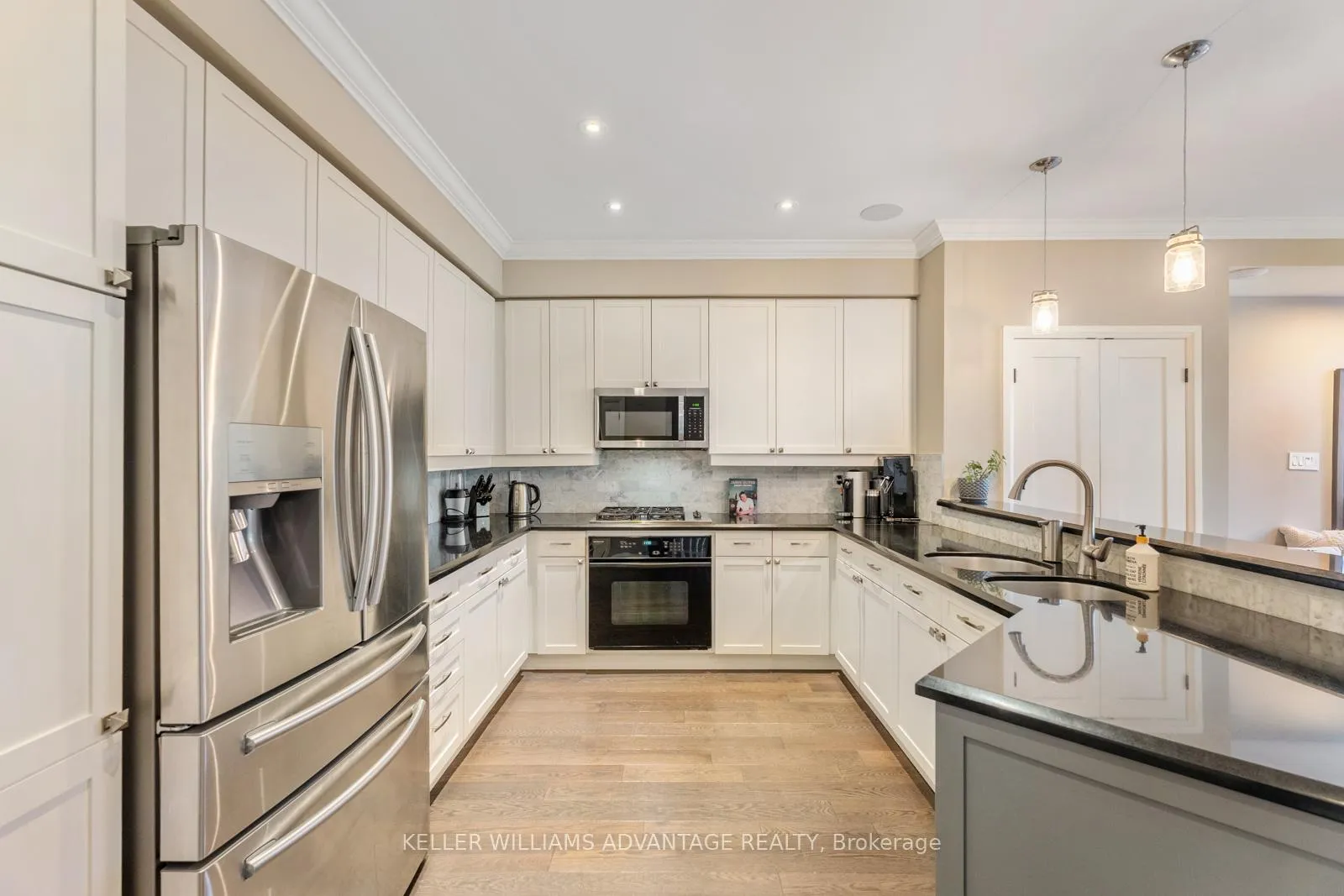Photo 10 of 44 Joseph Duggan Road, Toronto, The Beaches — HOMEH
