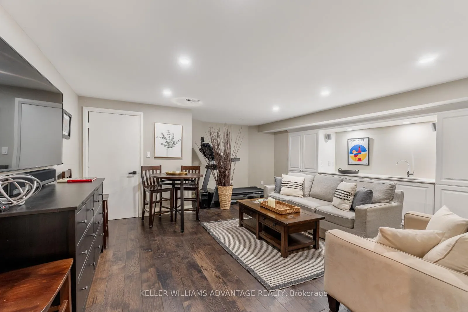 Photo 36 of 44 Joseph Duggan Road, Toronto, The Beaches — HOMEH