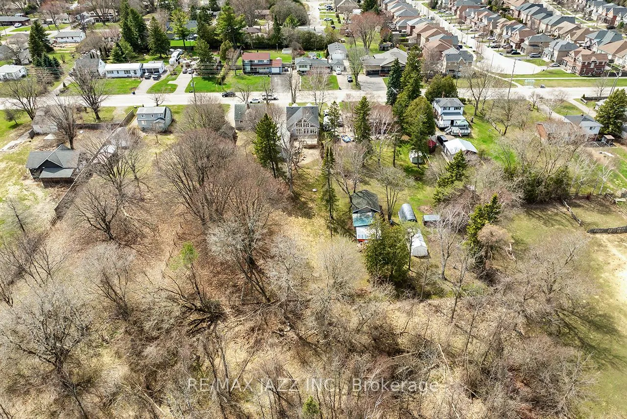 Photo 5 of 3151 Courtice Road, Clarington, Courtice — HOMEH
