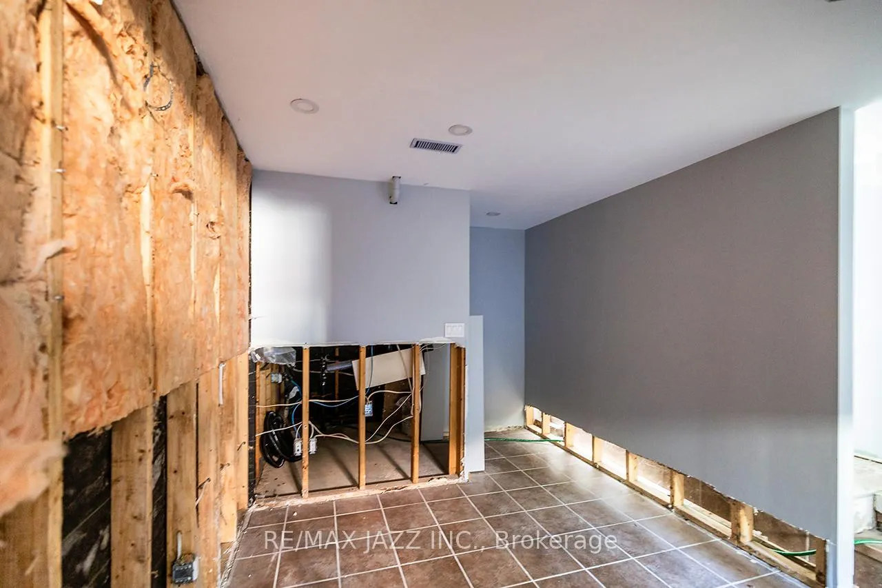 Photo 24 of 3151 Courtice Road, Clarington, Courtice — HOMEH