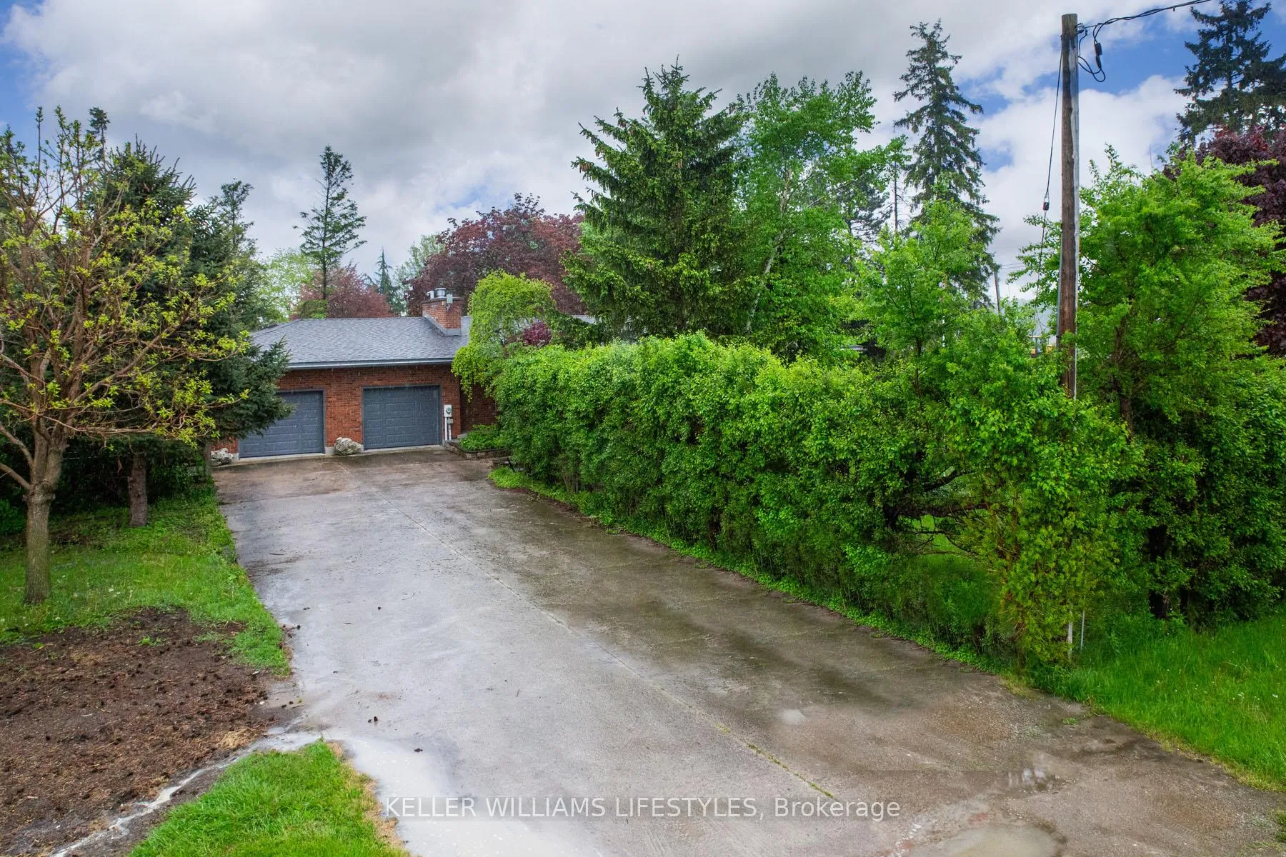 Photo 2 of 21854 Highbury Avenue N, Middlesex Centre, Rural Middlesex Centre — HOMEH