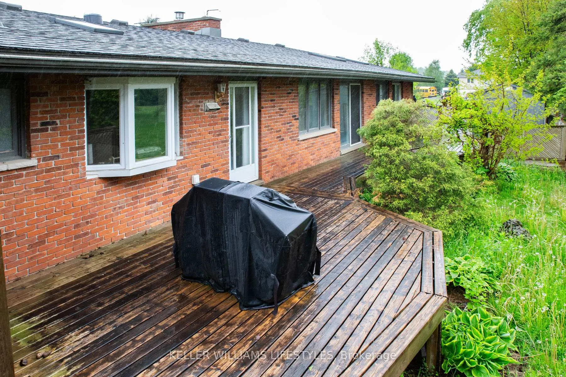 Photo 11 of 21854 Highbury Avenue N, Middlesex Centre, Rural Middlesex Centre — HOMEH
