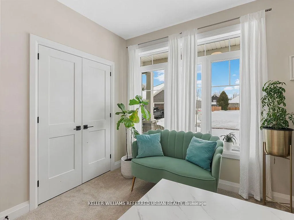 Photo 11 of Unit 7, 68 Cedar Street, Brant, Paris — HOMEH