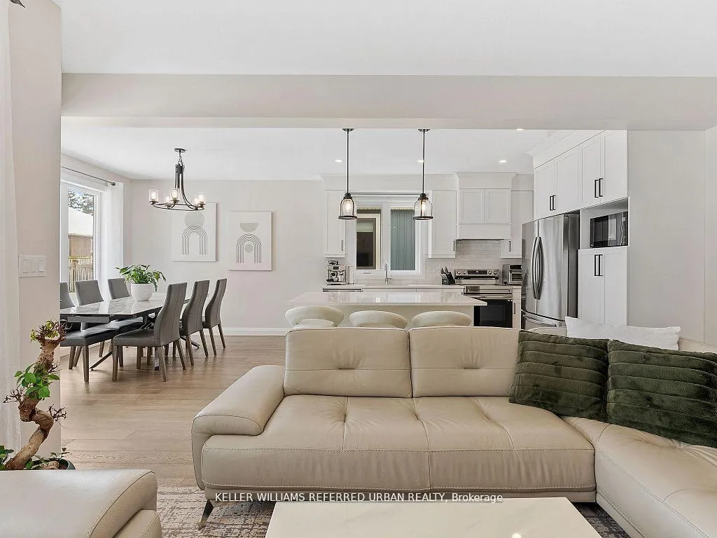 Photo 16 of Unit 7, 68 Cedar Street, Brant, Paris — HOMEH