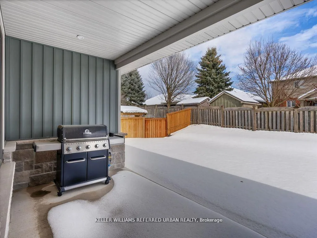 Photo 29 of Unit 7, 68 Cedar Street, Brant, Paris — HOMEH