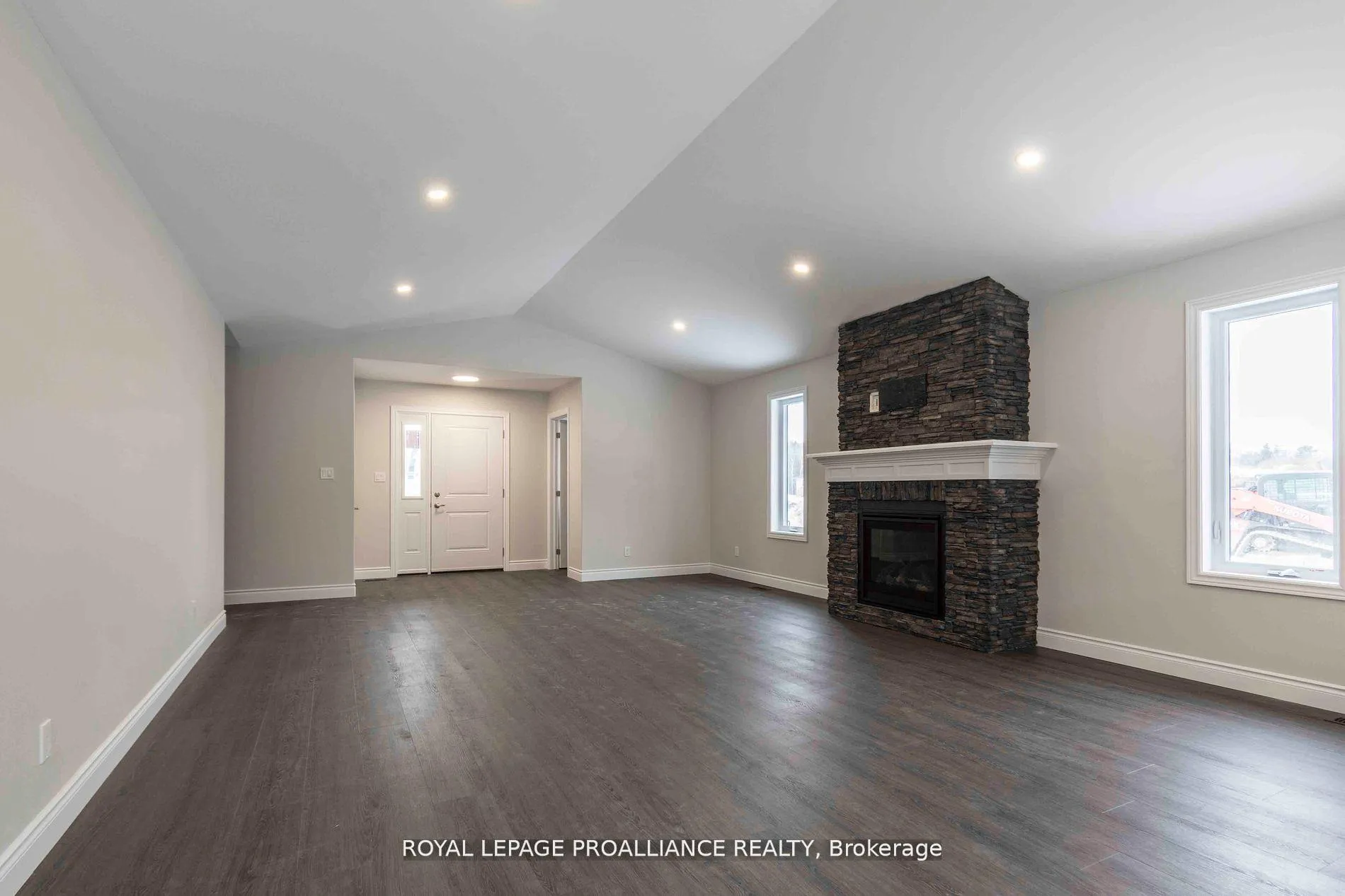 Photo 6 of 9 Clayton John Avenue, Prince Edward County, Sophiasburg Ward — HOMEH